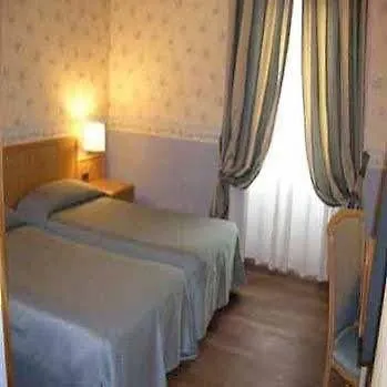 Summit Hotel Roma